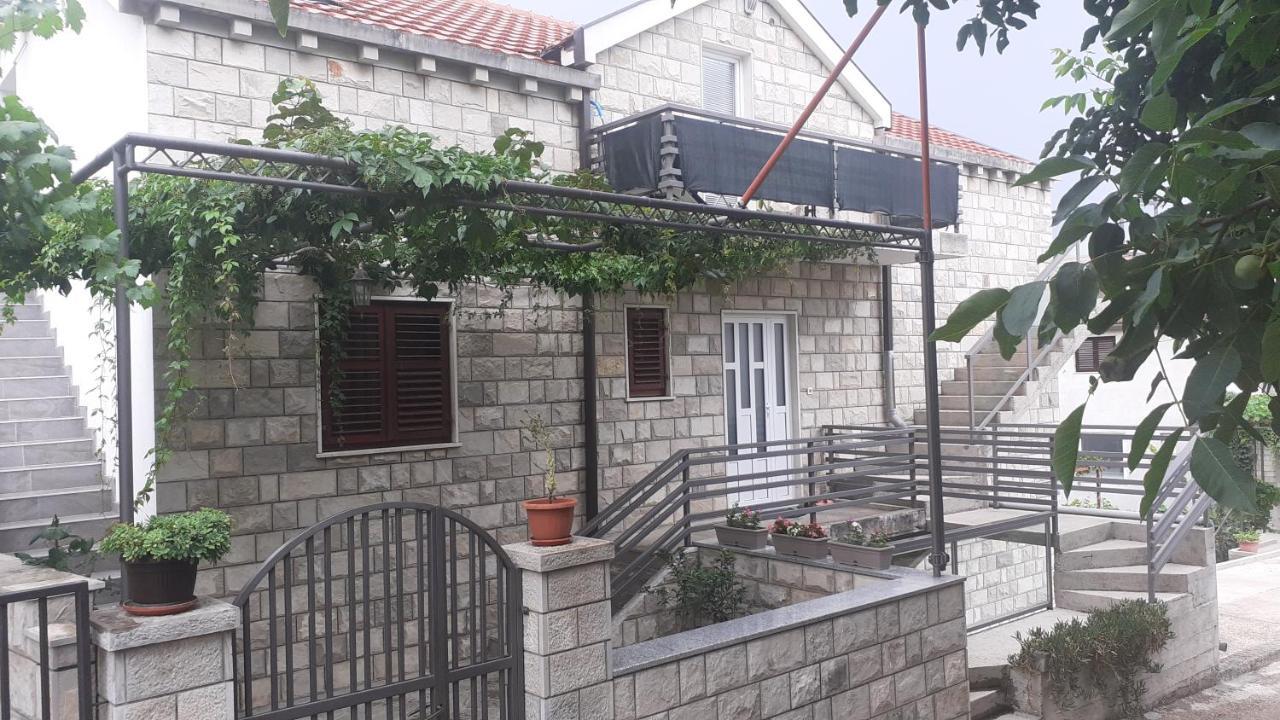 Apartment Iva Trebinje Exterior photo
